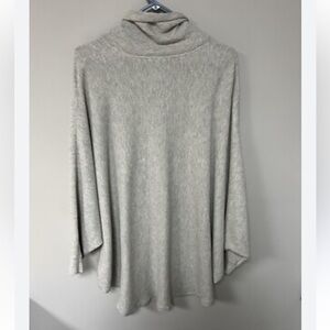Pure Jill | Gray batwing waffle knit sweater